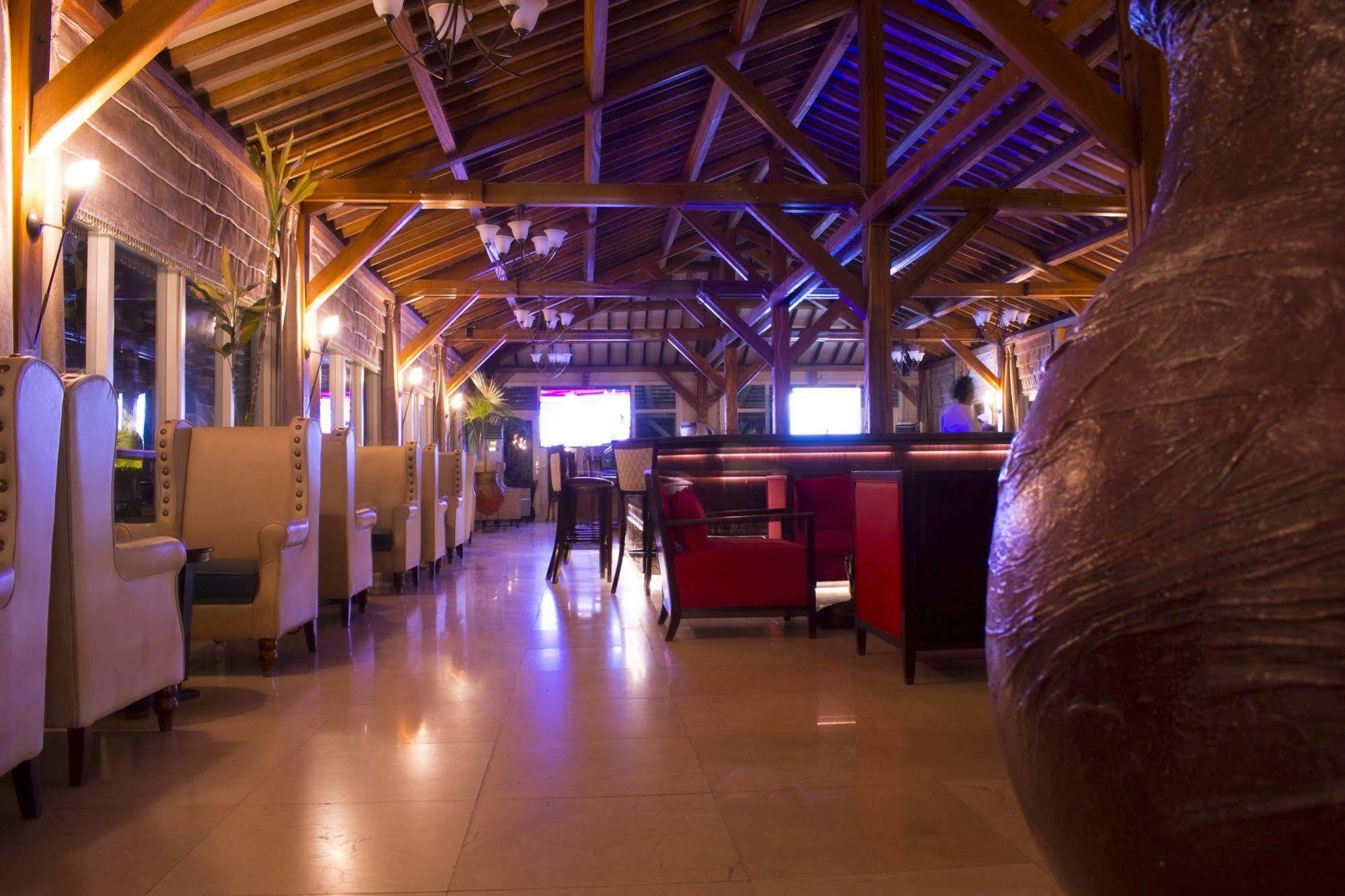 Best Western Plus Accra Beach Hotel Teshie Buitenkant foto