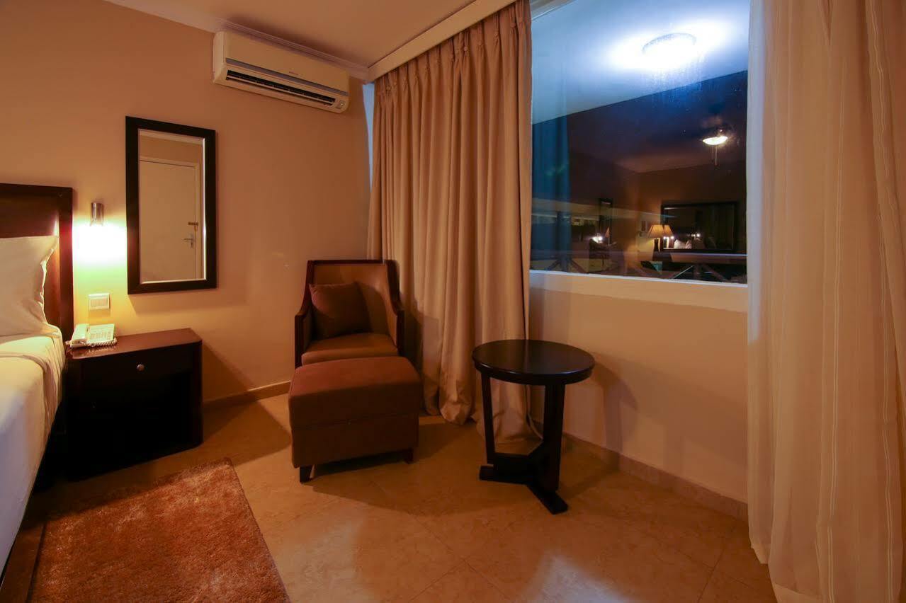 Best Western Plus Accra Beach Hotel Teshie Buitenkant foto